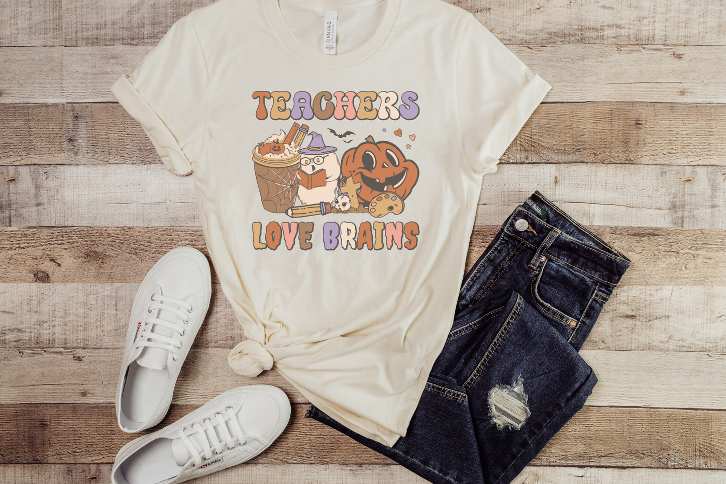 Halloween Teachers Love Brains Graphic Tee